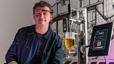 World's first mind-reading beer robot uses 'brain power' to pour perfect pint