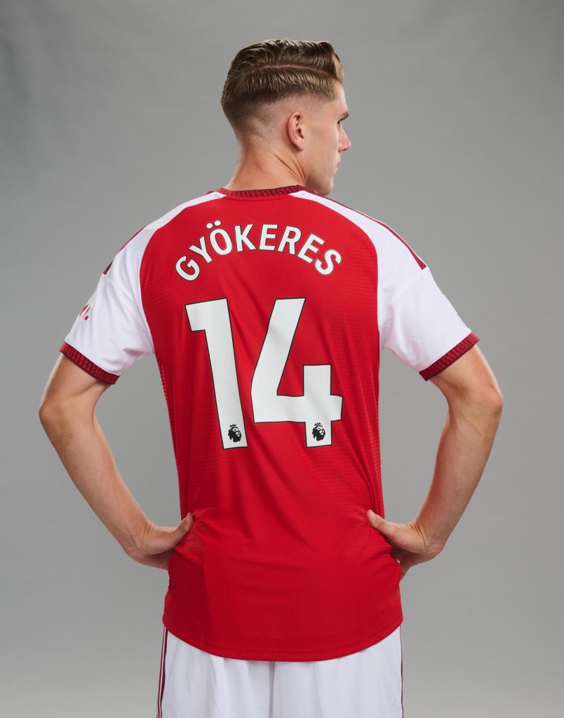Is Victor Gyokeres taking the number 9 shirt at Arsenal?