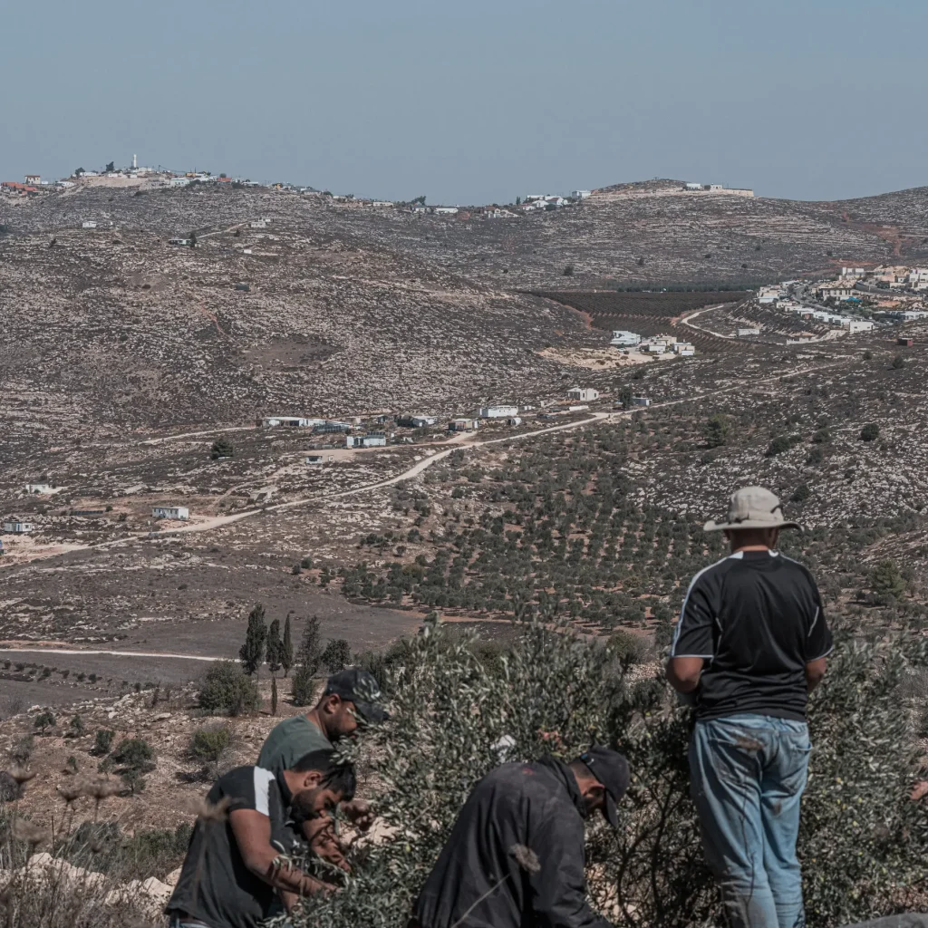 UK imposes sanctions on Israeli settlements, accuses settlers of ‘ethnic cleansing’