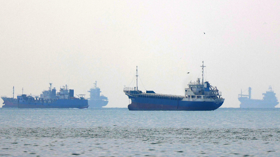 U.S.-Iran war: Oil nears 0 as Strait of Hormuz disruption slows ship traffic
