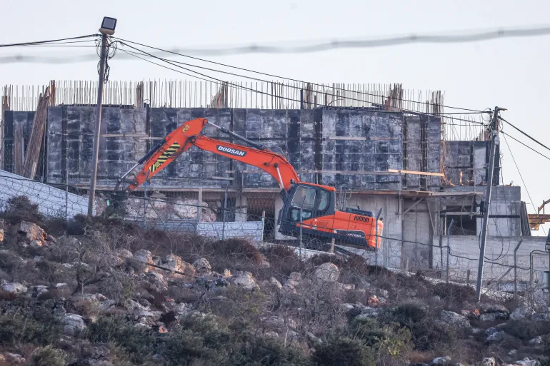 UK, France join 10 other nations in supporting Israeli settlement sanctions