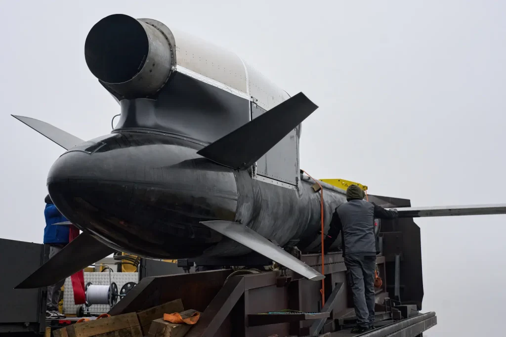 Ukraine deploys new 6-ton flamingo missile in strike on Moscow and Russian refineries
