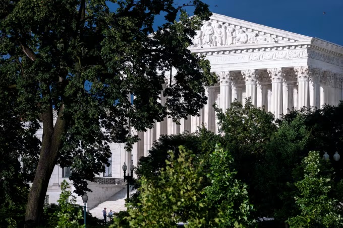 Supreme court clears way for Trump to restart third-country deportations