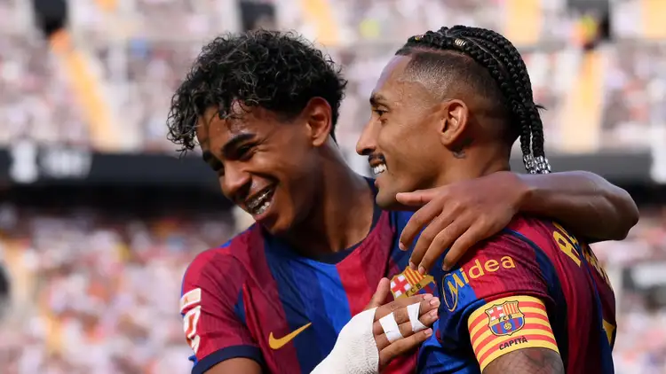 Lamine Yamal double fires Barcelona to 5-0 rout as Raphinha matches Messi record