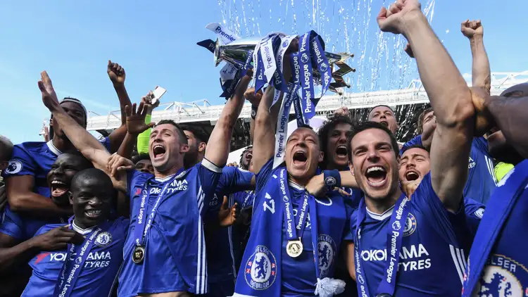 Pochettino demands Tottenham be awarded 2016-17 Premier League title after Chelsea breaches