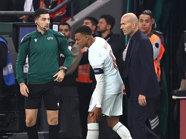 Kylian Mbappe ruled out for two weeks with knee injury, Real Madrid confirm