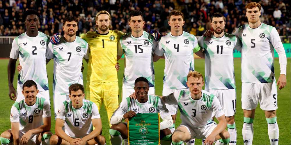 Republic of Ireland bow heads during Israel anthem before snubbing handshakes