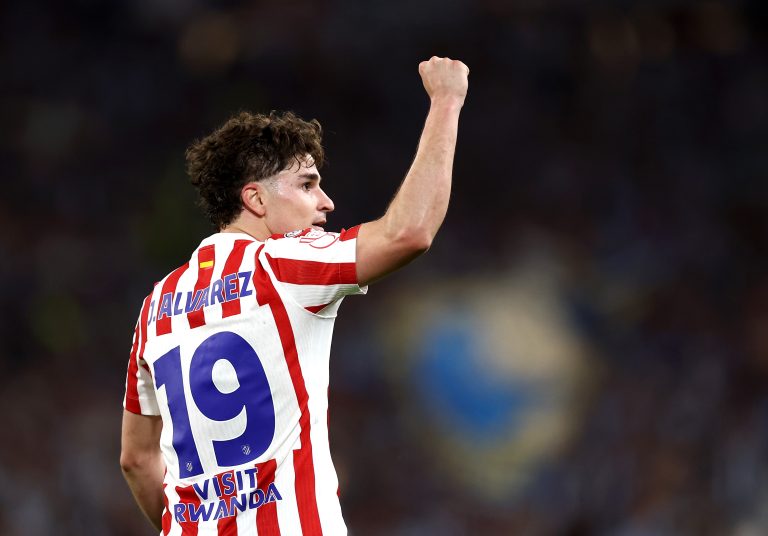 Barcelona keep Julian Alvarez dream alive with 2027 transfer plan