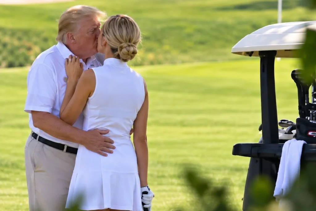 WAPO: Viral images of Trump kissing Natalie Harp are AI-generated fakes