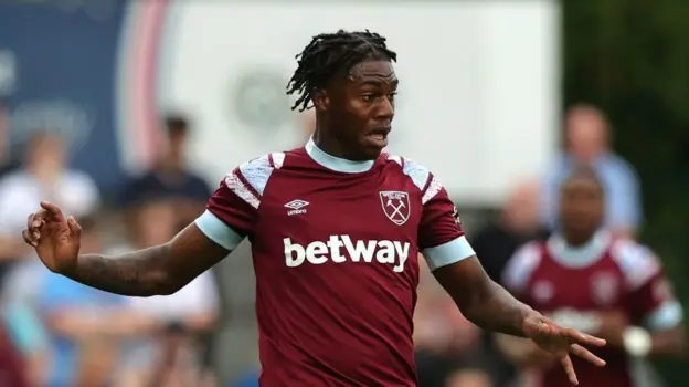 Ex-West Ham footballer Thierry Nevers given more time to reveal Drug money