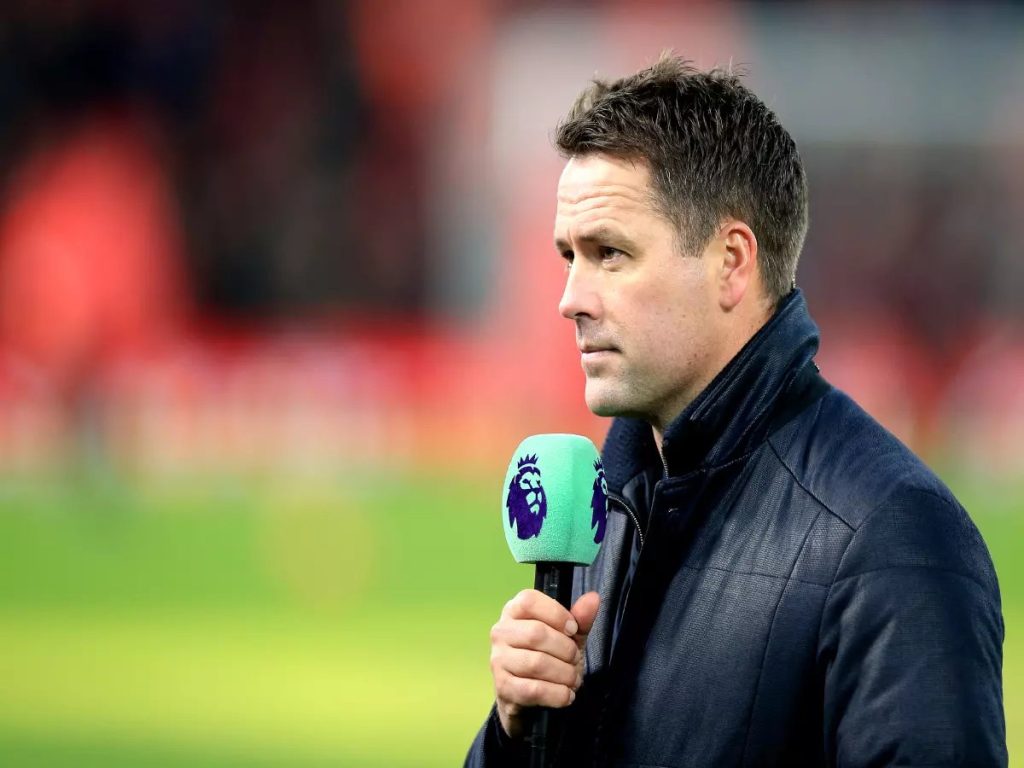Michael Owen defends Carrick as Conte rumours swirl at Man Utd