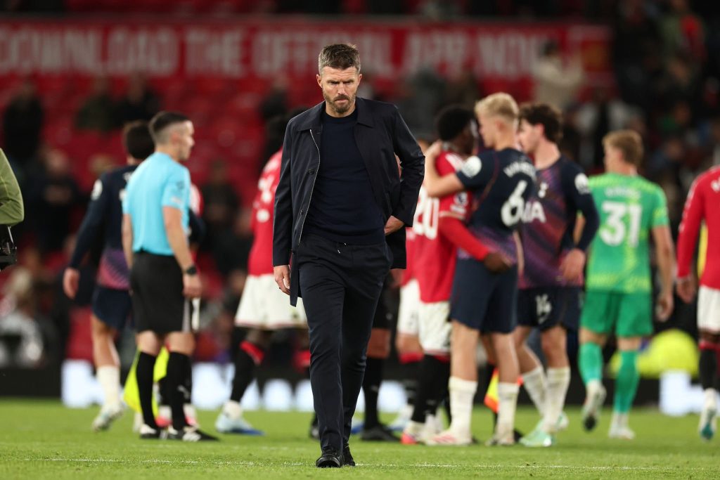 Michael Owen backs Michael Carrick to keep Man Utd job despite growing pressure
