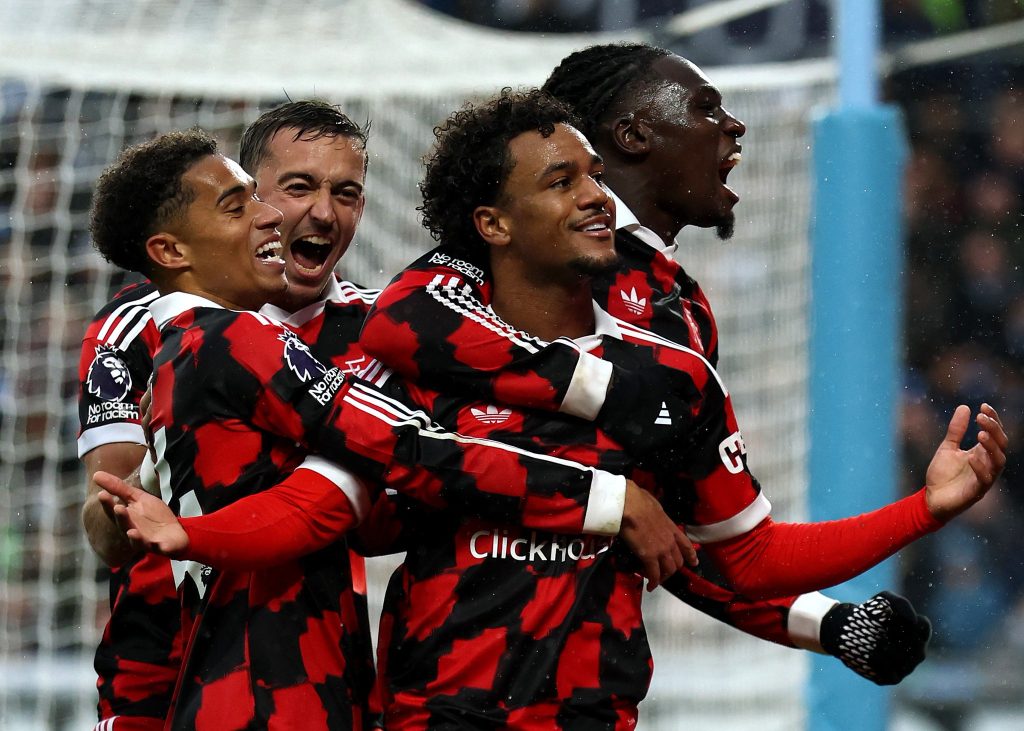 Oscar Bobb strikes late as Fulham beat Coventry to ease relegation fears