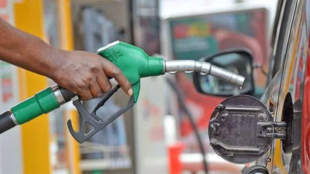 Opposition rejects FG’s 30-day petrol discount