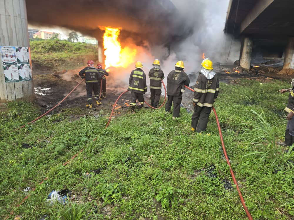 Two burnt as diesel tanker falls from Otedola Bridge, bursts into flames