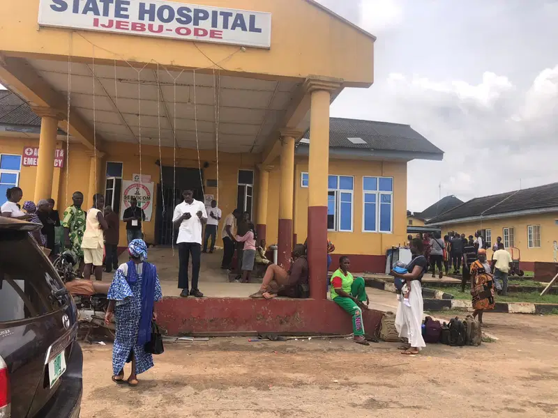 Mysterious gas emissions again sending over 100 Ogun students to hospital
