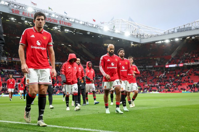 Steven Gerrard names several Man United players who are “not good enough”