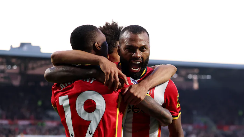 Igor Thiago fires Brentford to victory as Forest suffer another defeat