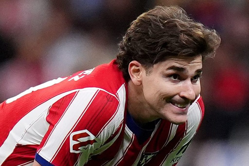 Spanish FA fines Barcelona €602 after Atletico Madrid dispute over Julian Alvarez