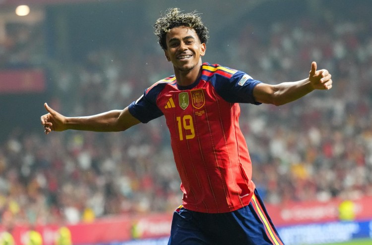 Lamine Yamal and Rodri fire Spain to another Nations League win over Czechia