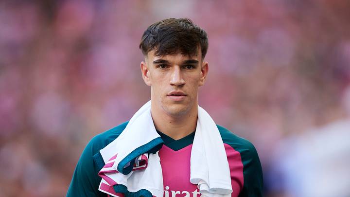 Luis de la Fuente criticised after Carlos Espí suffers frustrating Spain setback