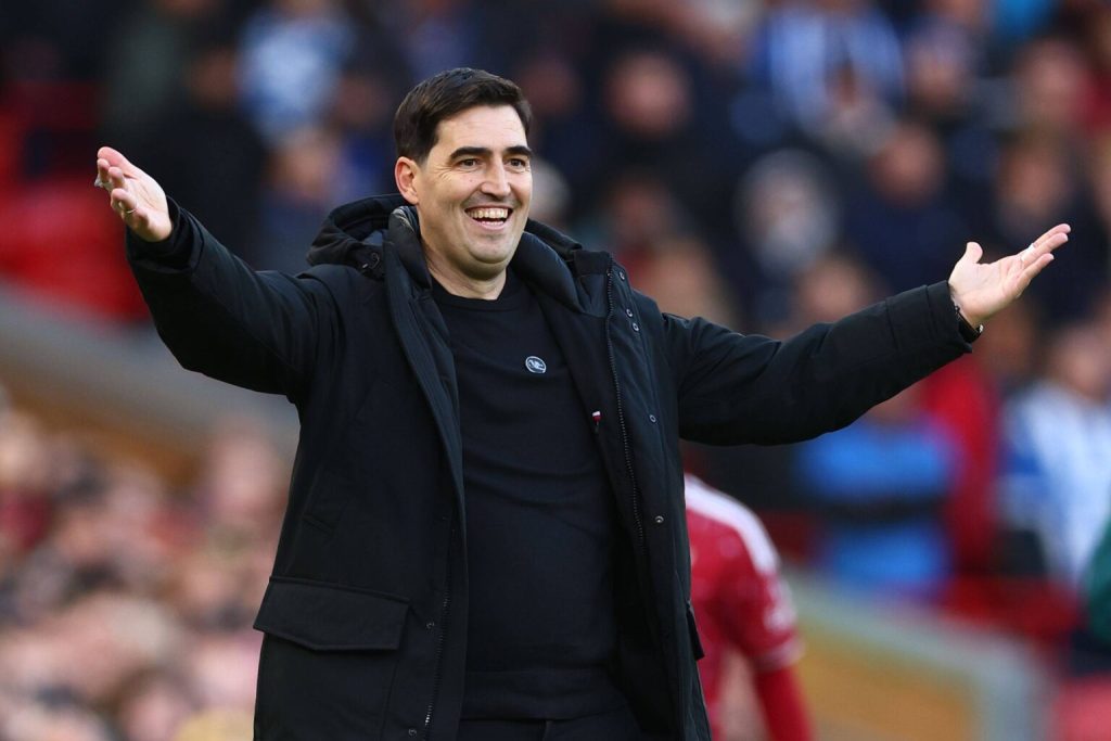 Andoni Iraola confirms Liverpool injury blows with Szoboszlai and Muñoz doubts for Chelsea tie