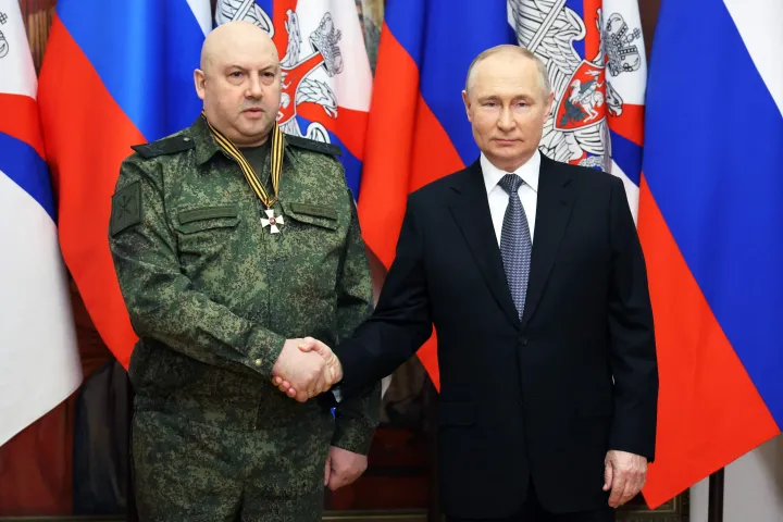 Putin unleashes “General Armageddon” who called for war to “go nuclear” after years in exile