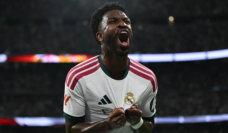 Arsenal handed fresh Vinicius Junior transfer boost as Real Madrid consider January sale